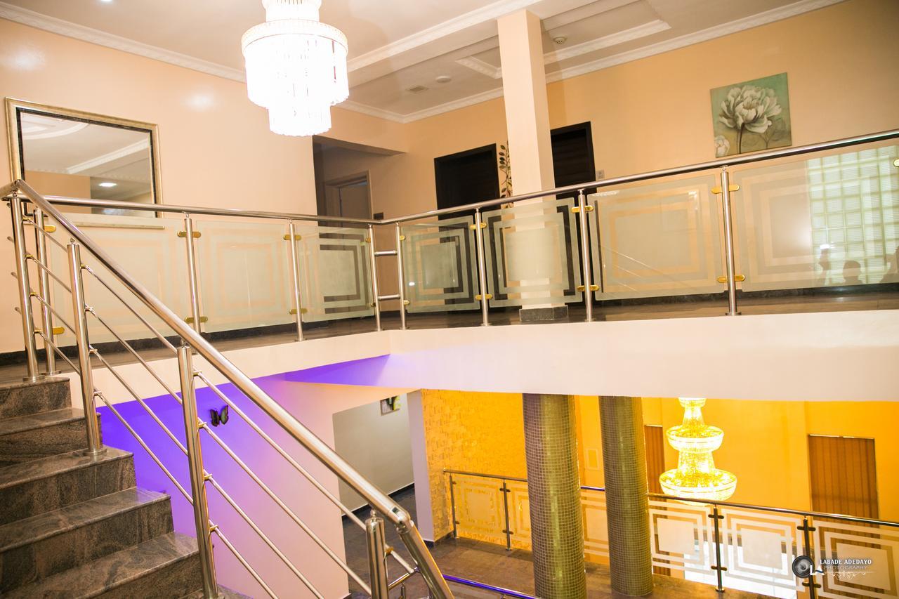 Fawzy Hotel Ibadan Dış mekan fotoğraf