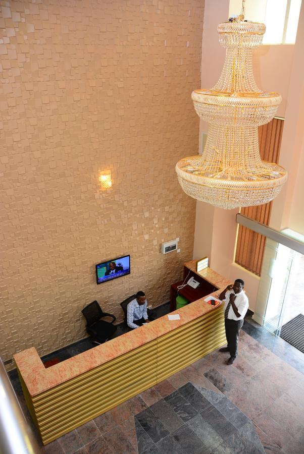 Fawzy Hotel Ibadan Dış mekan fotoğraf