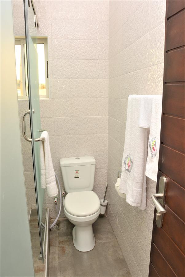 Fawzy Hotel Ibadan Dış mekan fotoğraf